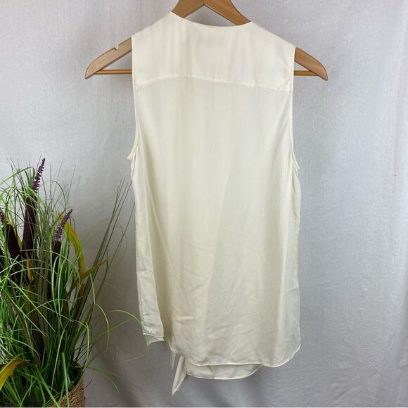 Theory 100% Silk Exaggerated Ruffle Front Sleeveless Blouse Top M - Picture 3 of 9